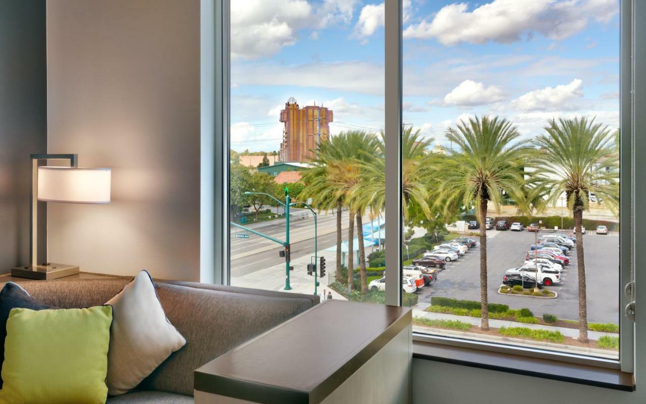 Hyatt House At Anaheim Resort/Convention Center Zewnętrze zdjęcie